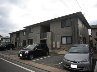 ヴィラ里音　くさひばり館・の物件外観写真